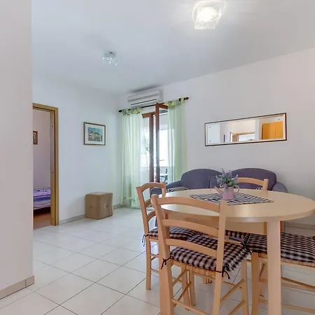 Prica 2 Lägenhet Mali Lošinj